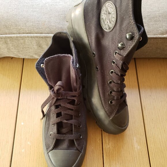 EUC CTAS Converse Lugged High 'Black Monochrome' (9) KICKS 569891C - Picture 2 of 8